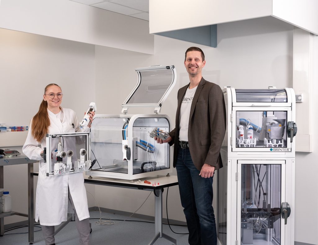 The Brinter Core is designed to make bioprinting more accessible and affordable. Photo via Brinter.